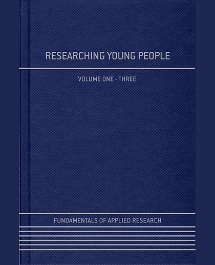Researching Young People, 1st Edition